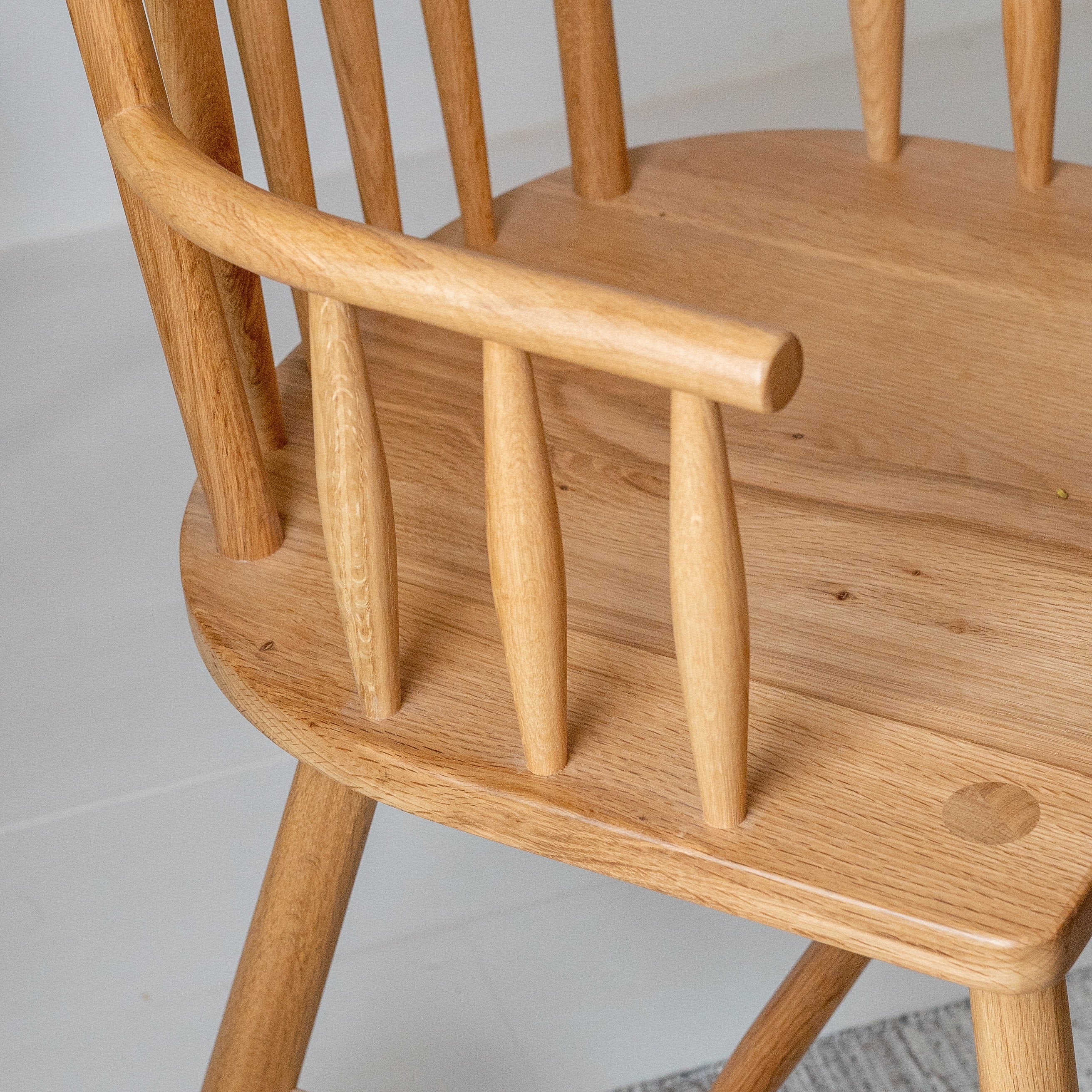 Crafters Oak Carver Dining Chair with Arms (Pair)