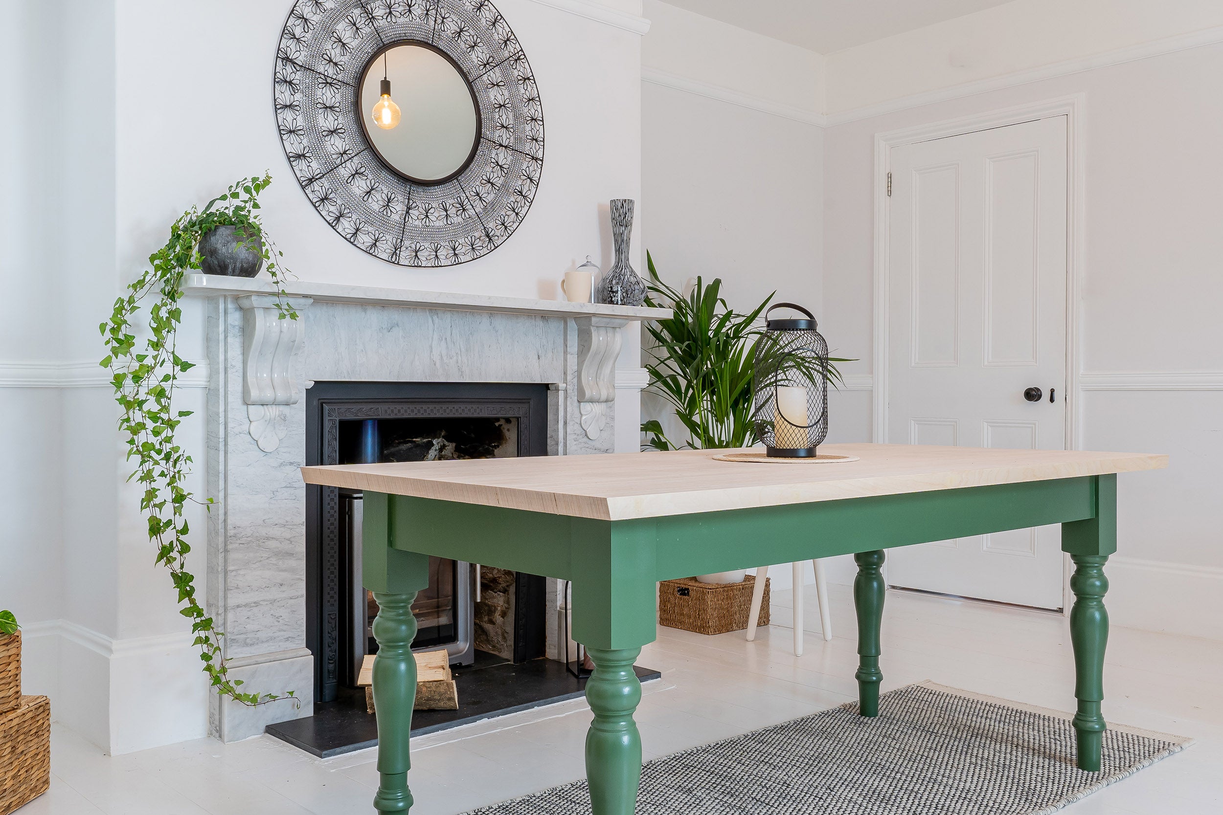 Farmhouse Dining Table in Green with Ply Wood Top