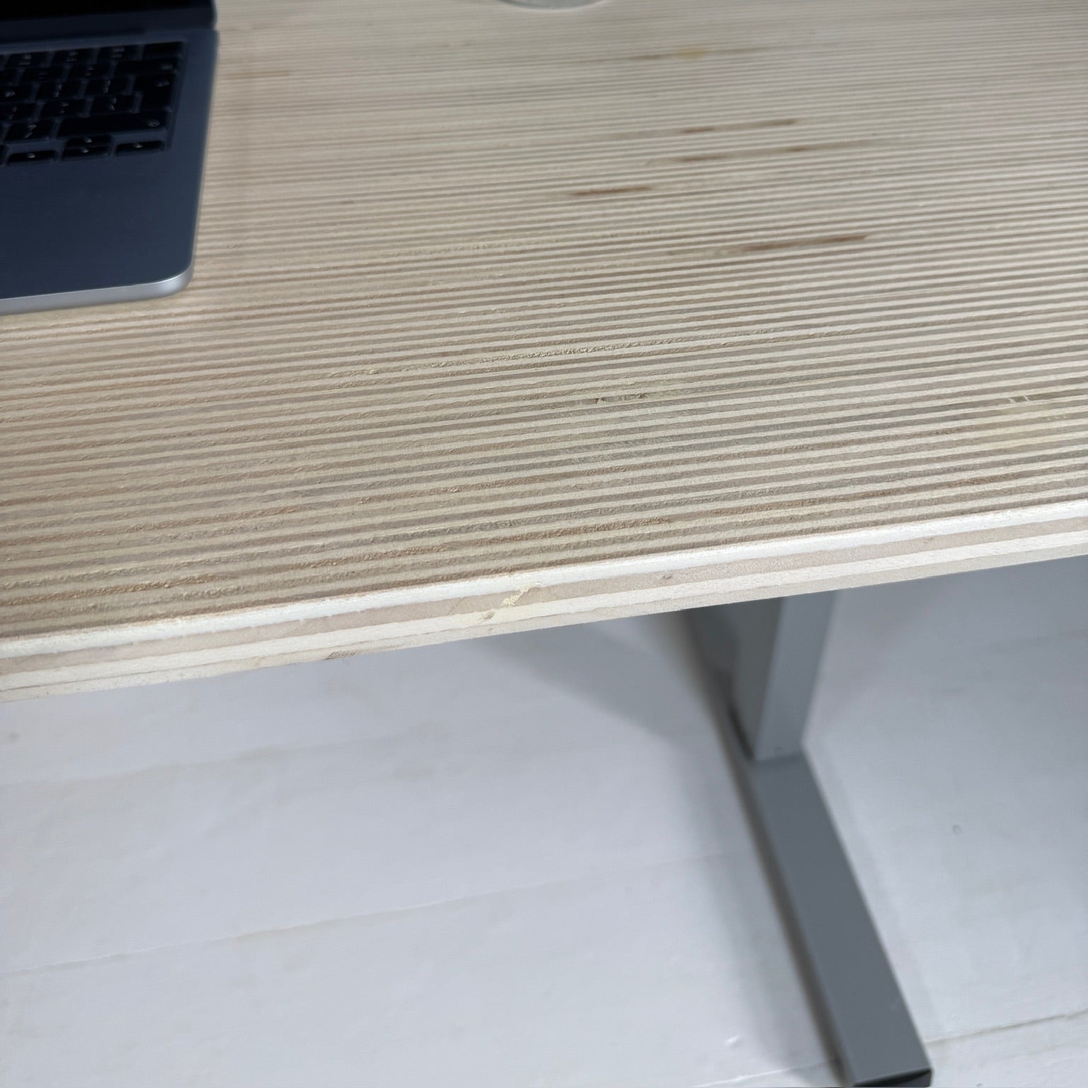 Sit–Stand Desk with Made to Measure Edge-Grain Plywood Top