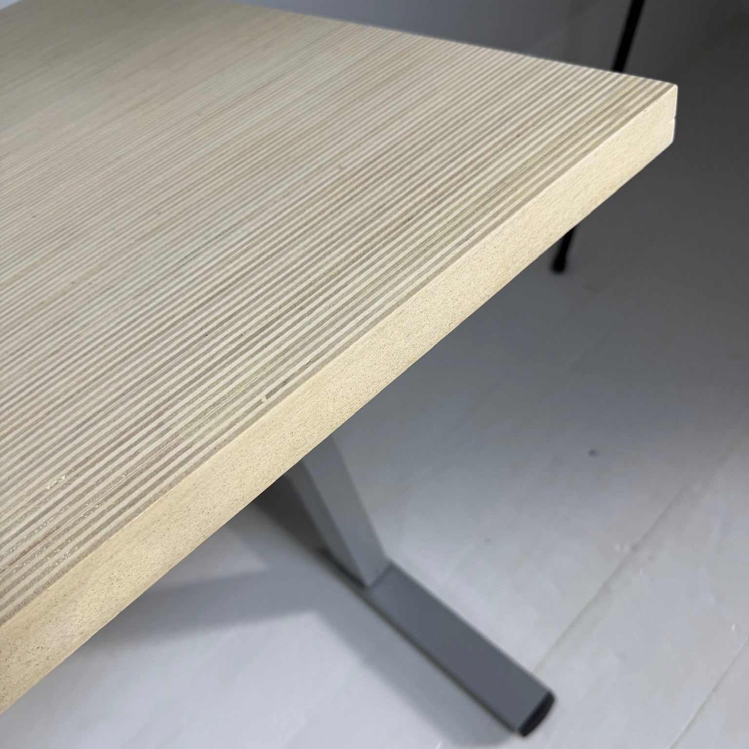 Sit–Stand Desk with Made to Measure Edge-Grain Plywood Top