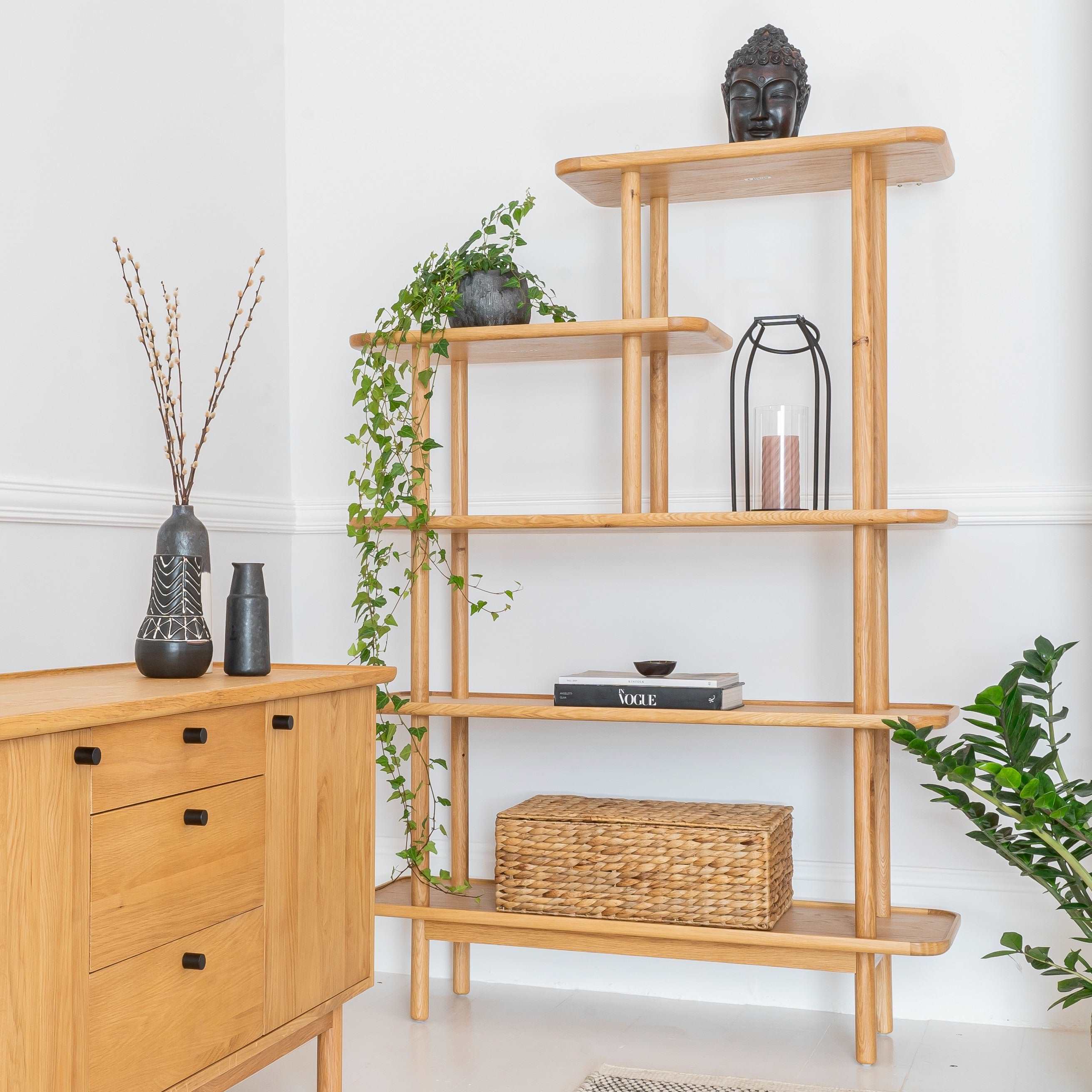 Sandywater Solid Oak 3 Drawer 2 Door Moden Sideboard Unit